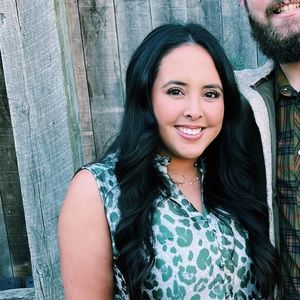 Meet your Posher, Corinne